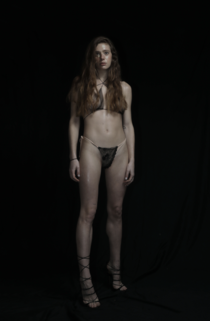 Asymmetrical bikini bottom with lace application